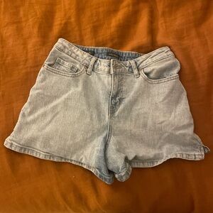 Wild Fable Light Blue Jean Shorts Size 4